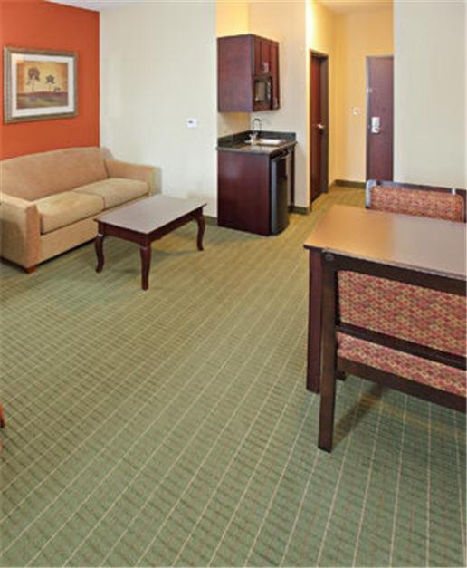 Holiday Inn Express Hotel & Suites Henderson - Traffic Star By Ihg Dış mekan fotoğraf