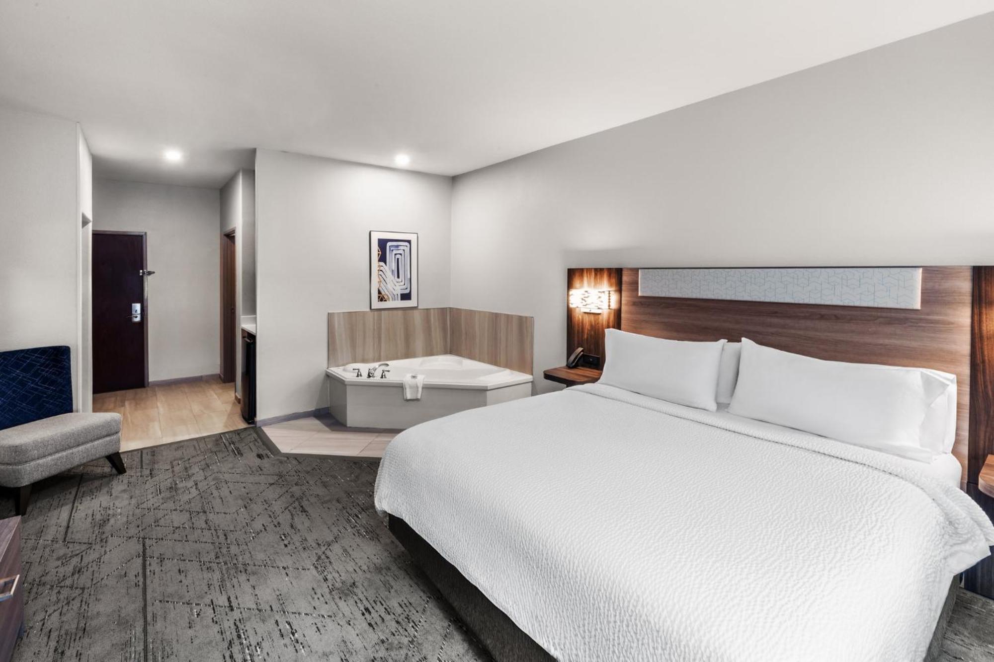 Holiday Inn Express Hotel & Suites Henderson - Traffic Star By Ihg Dış mekan fotoğraf