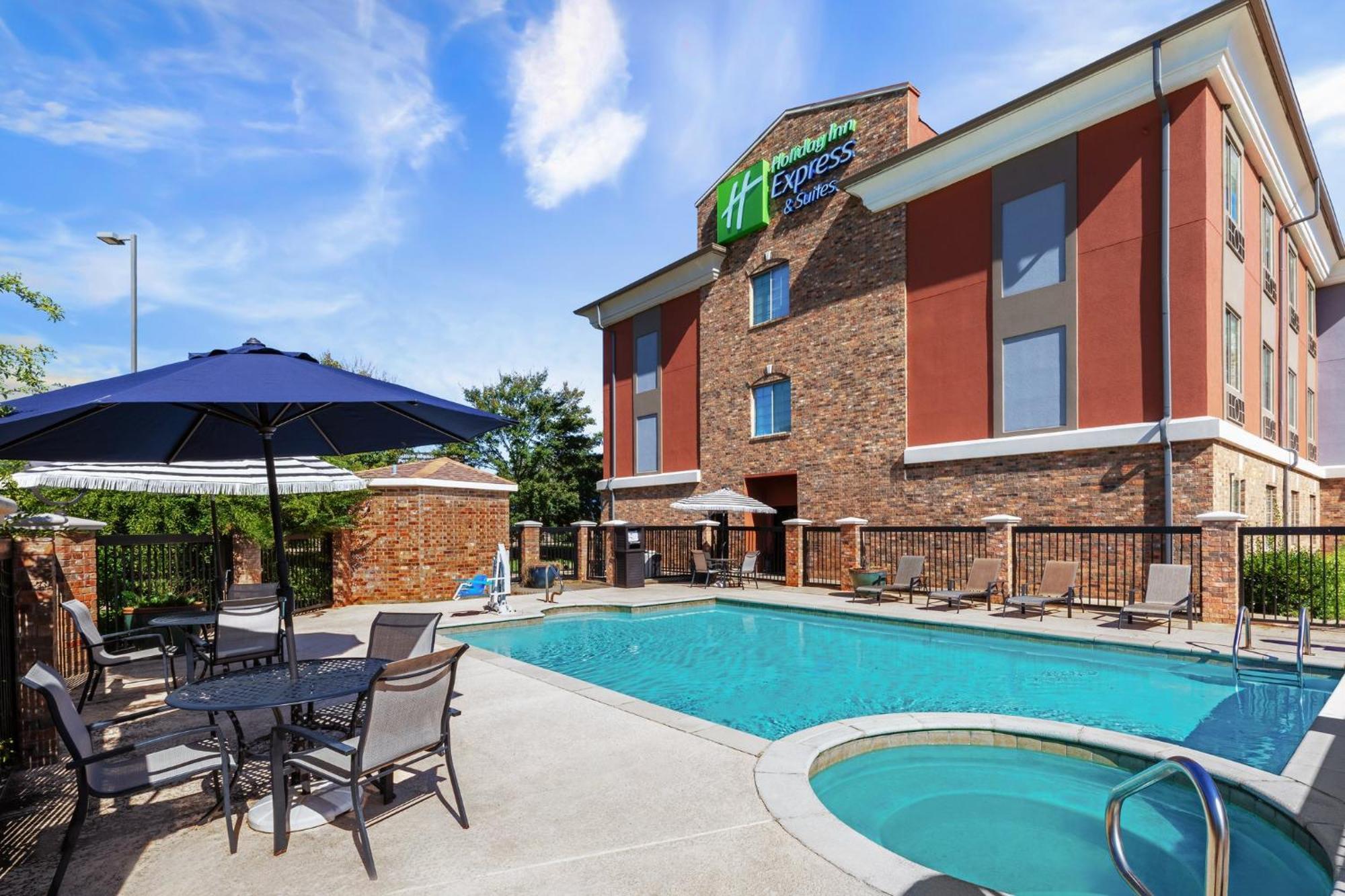 Holiday Inn Express Hotel & Suites Henderson - Traffic Star By Ihg Dış mekan fotoğraf