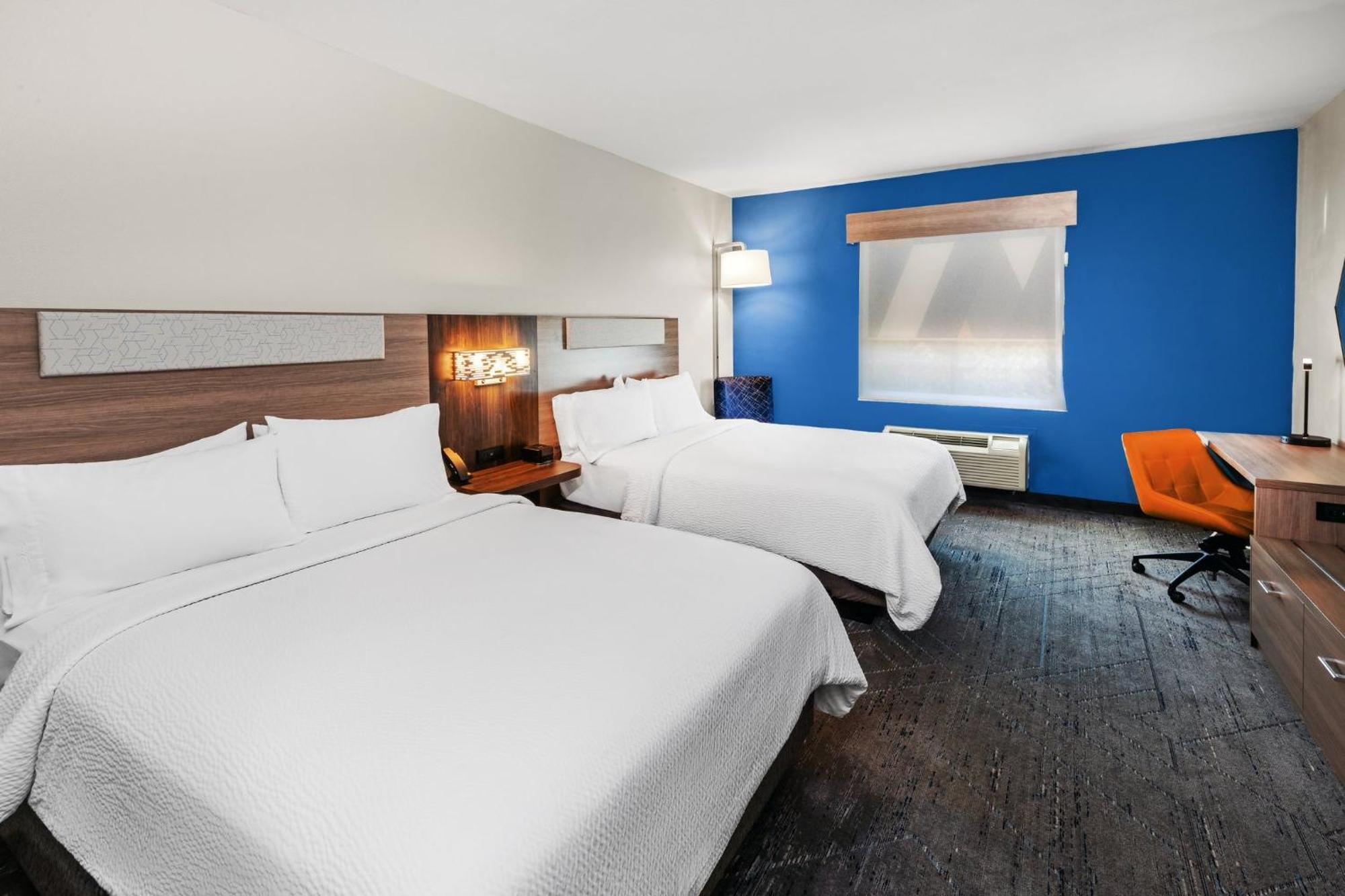 Holiday Inn Express Hotel & Suites Henderson - Traffic Star By Ihg Dış mekan fotoğraf